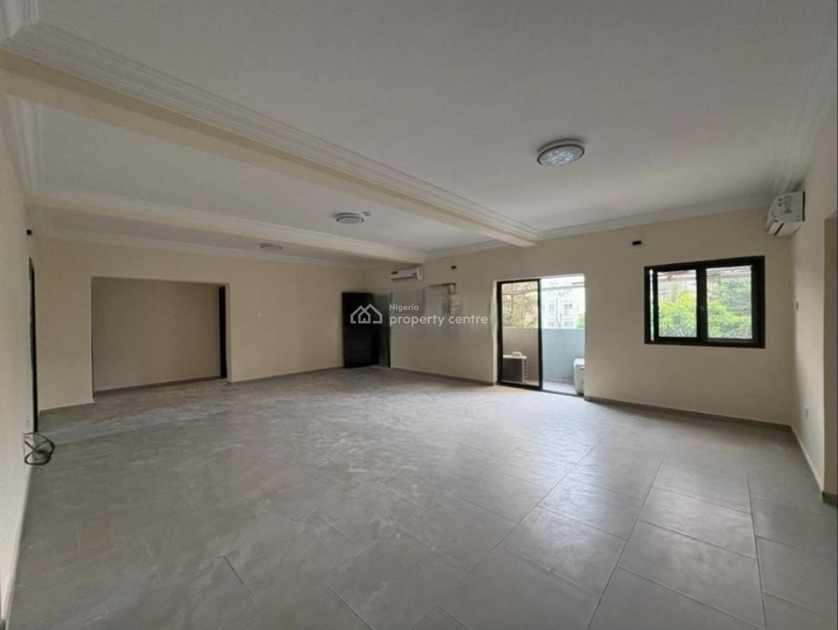 Newly Renovated 3-bedroom Apartments, Lekki Phase 1, Lekki, Lagos, Flat / Apartment for Rent
