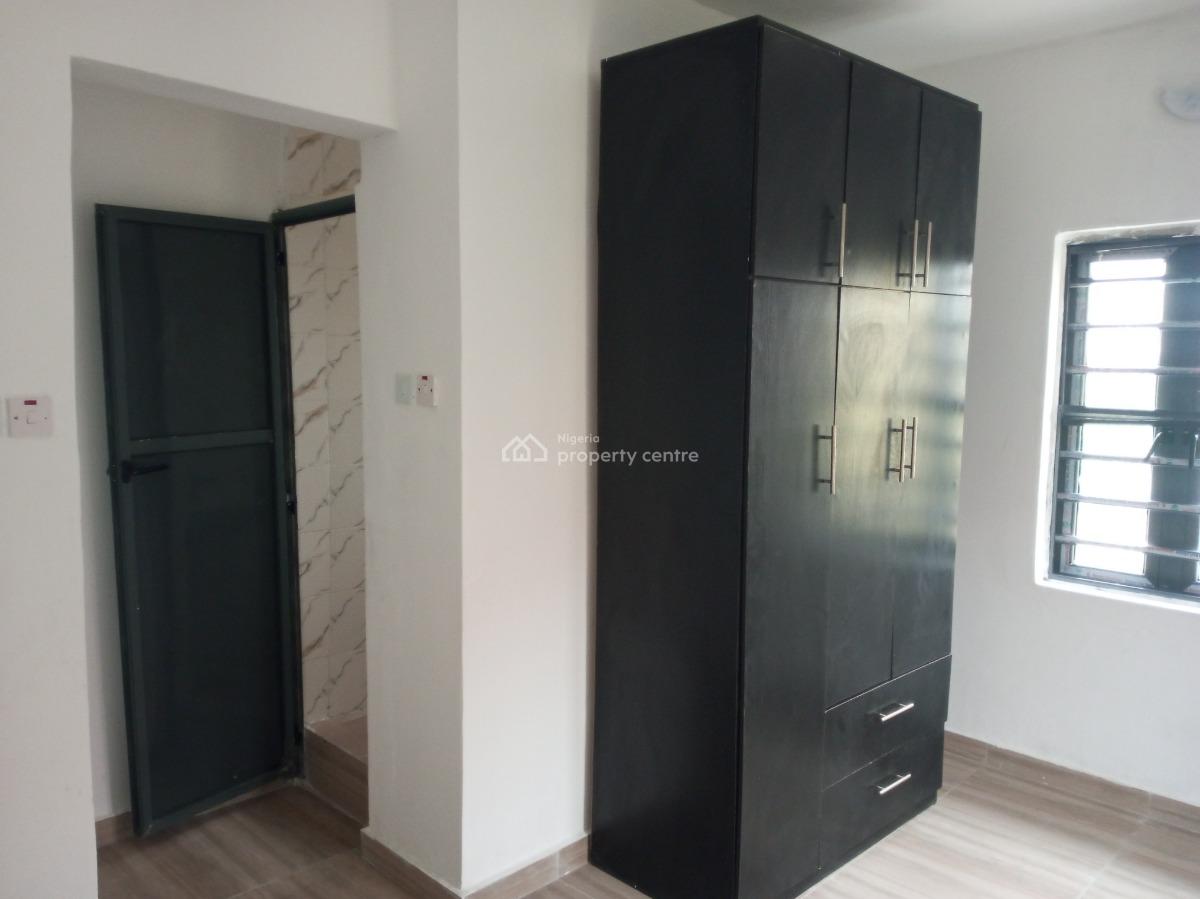 Newly Built 2bed Upstairs Along The Road Very Accessible, Badore, Ajah, Lagos, Flat / Apartment for Rent