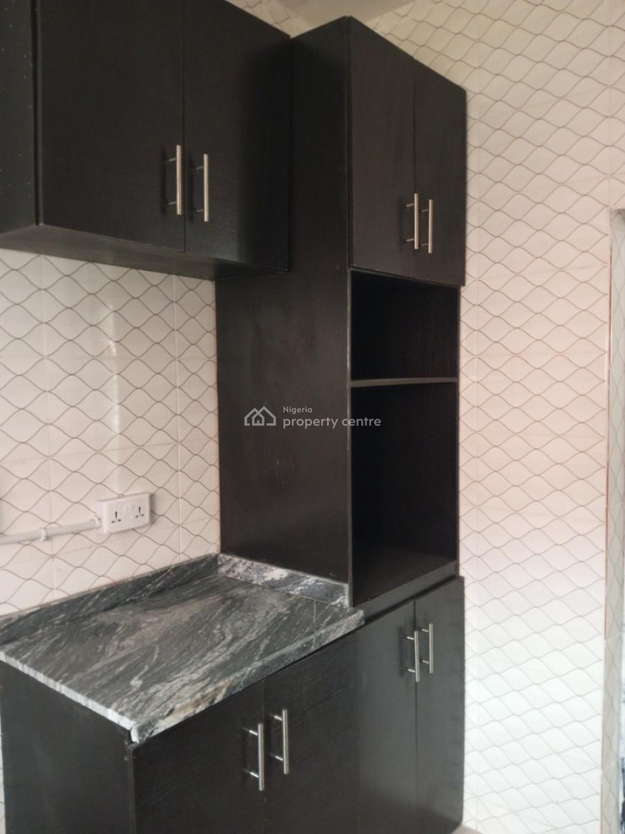 Newly Built 2bed Upstairs Along The Road Very Accessible, Badore, Ajah, Lagos, Flat / Apartment for Rent