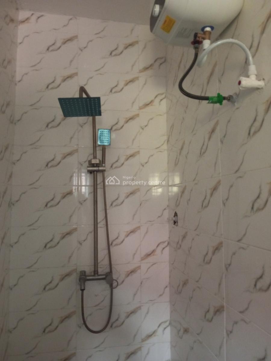 Newly Built 2bed Upstairs Along The Road Very Accessible, Badore, Ajah, Lagos, Flat / Apartment for Rent