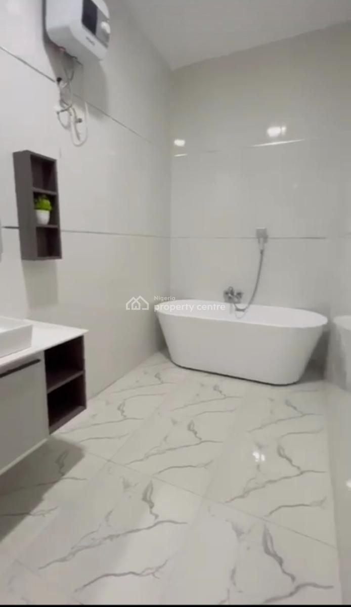 Classic 4 Bedroom with Excellent Features, Victoria Garden City, Lekki, Lagos, Detached Duplex for Rent