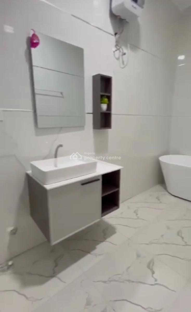 Classic 4 Bedroom with Excellent Features, Victoria Garden City, Lekki, Lagos, Detached Duplex for Rent