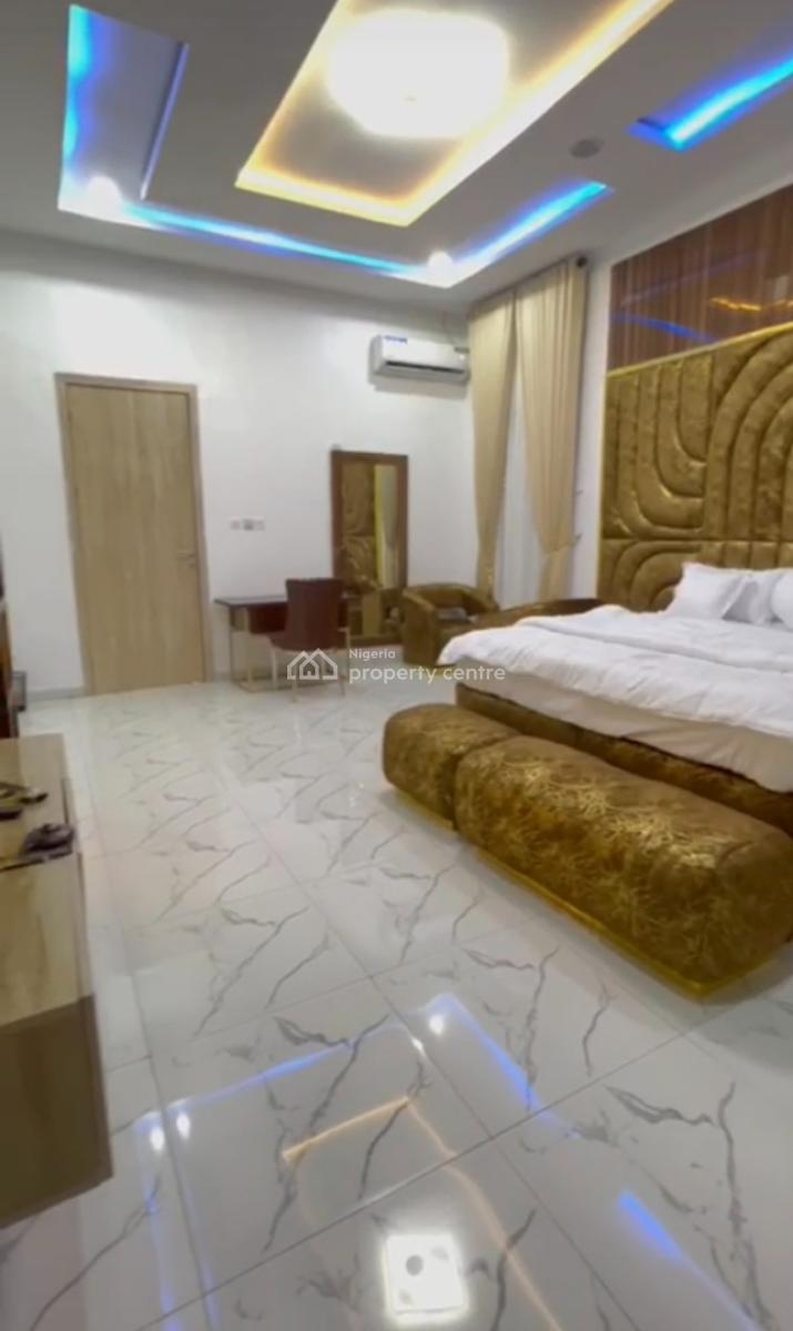 Classic 4 Bedroom with Excellent Features, Victoria Garden City, Lekki, Lagos, Detached Duplex for Rent