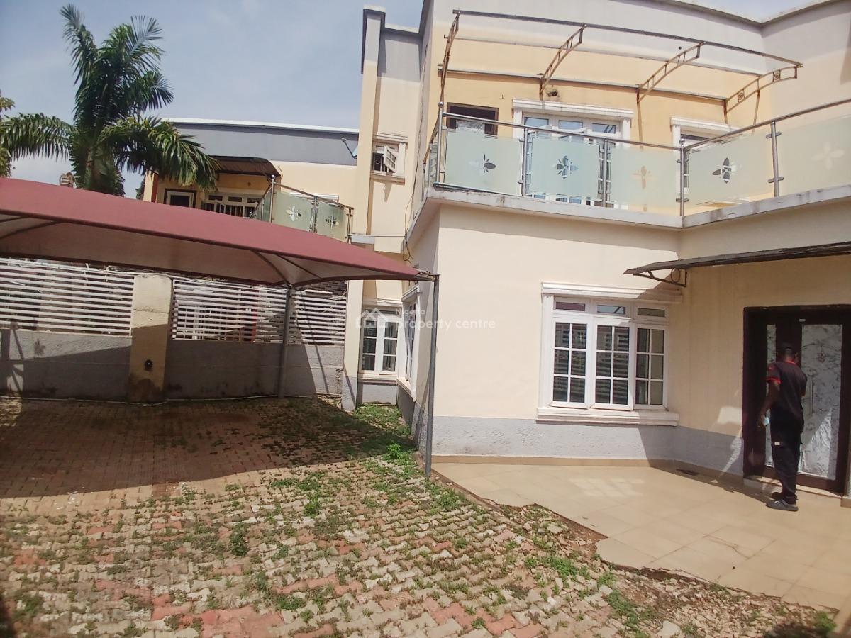 Self Compound 4 Bedroom Terace Duplex, By Brains and Hammers Estate, Galadimawa, Abuja, Terraced Duplex for Rent