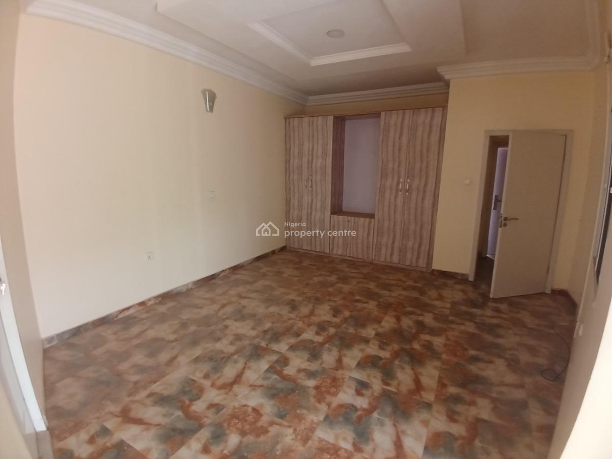 Self Compound 4 Bedroom Terace Duplex, By Brains and Hammers Estate, Galadimawa, Abuja, Terraced Duplex for Rent