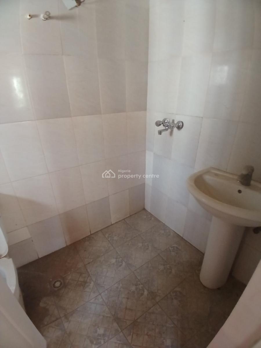 Self Compound 4 Bedroom Terace Duplex, By Brains and Hammers Estate, Galadimawa, Abuja, Terraced Duplex for Rent