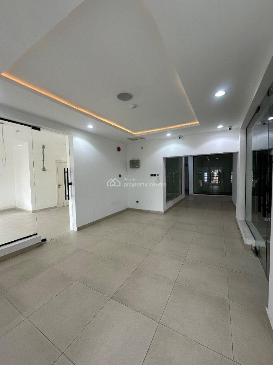 4 Units of Spacious Shop/office Space with Personal Toilets, Lekki Phase 1, Lekki, Lagos, Shop for Rent
