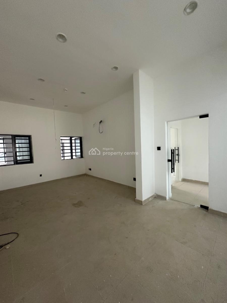 4 Units of Spacious Shop/office Space with Personal Toilets, Lekki Phase 1, Lekki, Lagos, Shop for Rent