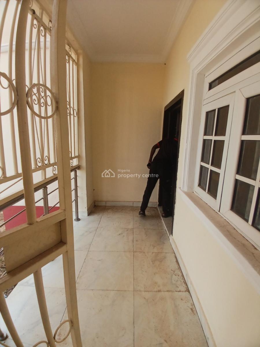 Spacious 3 Beroom Flat, Close to The Round About, Galadimawa, Abuja, Flat / Apartment for Rent