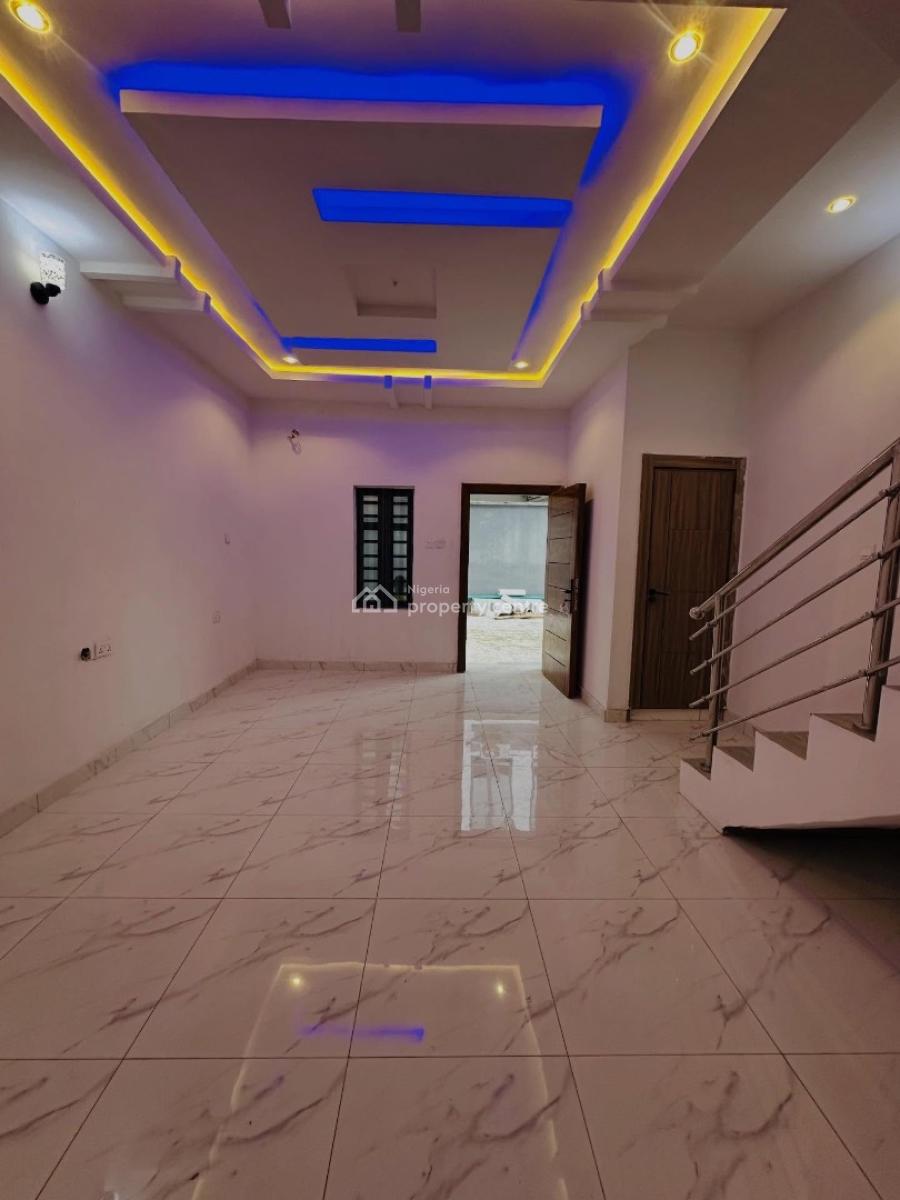 2 Bedroom Terrace Duplex, Ologolo, Lekki, Lagos, Terraced Duplex for Rent