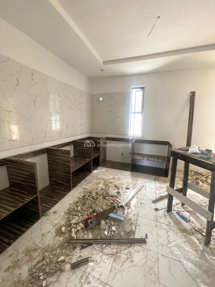 3 Bedroom Apartment in Chevron Lekki, Chevron, Lekki, Lagos, Self Contain (single Rooms) for Sale
