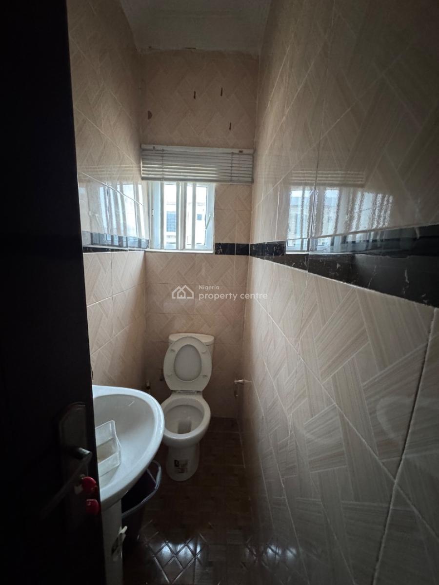 5 Units of 2 Bedrooms Apartments + 1 Unit of 3 Bedrooms Apartment, Kajola Estate, Awoyaya, Ibeju Lekki, Lagos, Block of Flats for Sale