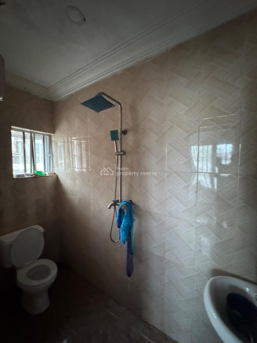 5 Units of 2 Bedrooms Apartments + 1 Unit of 3 Bedrooms Apartment, Kajola Estate, Awoyaya, Ibeju Lekki, Lagos, Block of Flats for Sale
