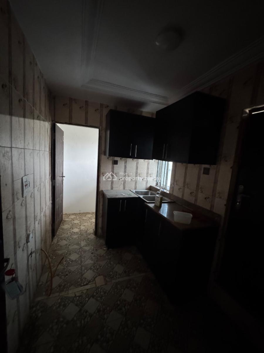 5 Units of 2 Bedrooms Apartments + 1 Unit of 3 Bedrooms Apartment, Kajola Estate, Awoyaya, Ibeju Lekki, Lagos, Block of Flats for Sale