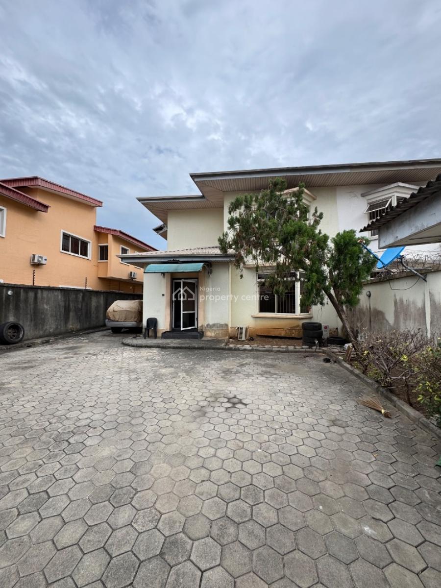 Spacious 4 Bedroom Semi Detached Duplex + 2 Bq, Lekki Phase 1, Lekki, Lagos, Semi-detached Duplex for Rent