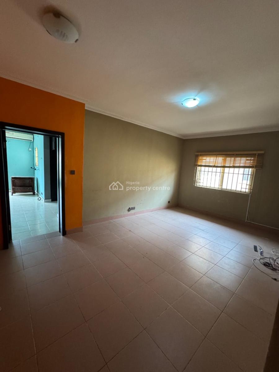 Spacious 4 Bedroom Semi Detached Duplex + 2 Bq, Lekki Phase 1, Lekki, Lagos, Semi-detached Duplex for Rent