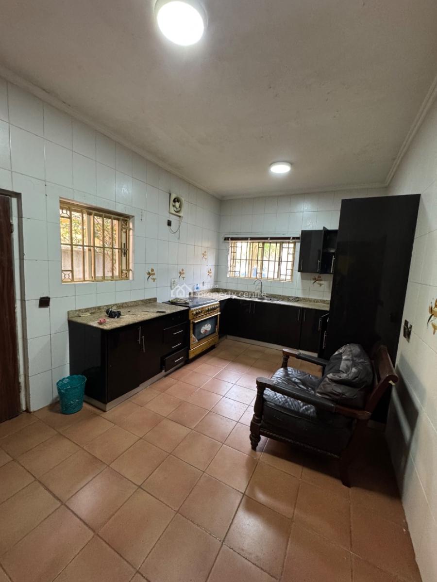 Spacious 4 Bedroom Semi Detached Duplex + 2 Bq, Lekki Phase 1, Lekki, Lagos, Semi-detached Duplex for Rent