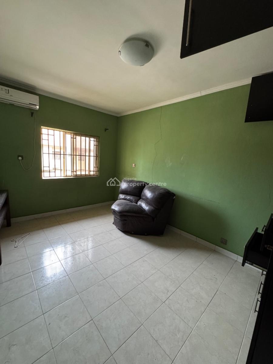 Spacious 4 Bedroom Semi Detached Duplex + 2 Bq, Lekki Phase 1, Lekki, Lagos, Semi-detached Duplex for Rent