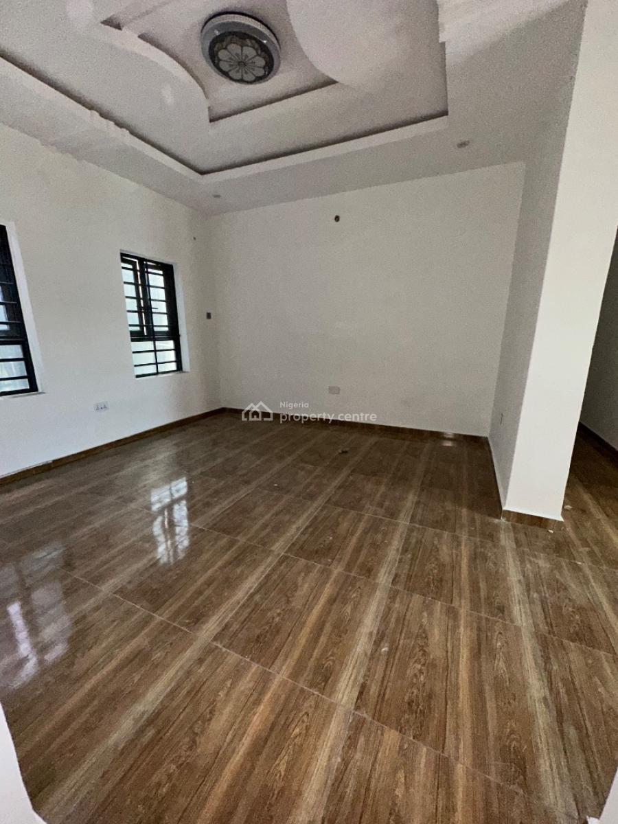 Specious and Service 2bedroom Apartment, Ilasan Lekki, Lekki, Lagos, Flat / Apartment for Rent