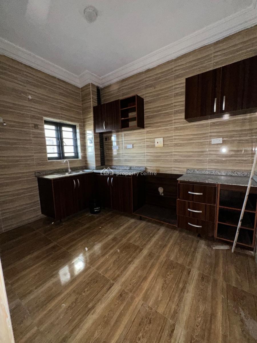 Specious and Service 2bedroom Apartment, Ilasan Lekki, Lekki, Lagos, Flat / Apartment for Rent