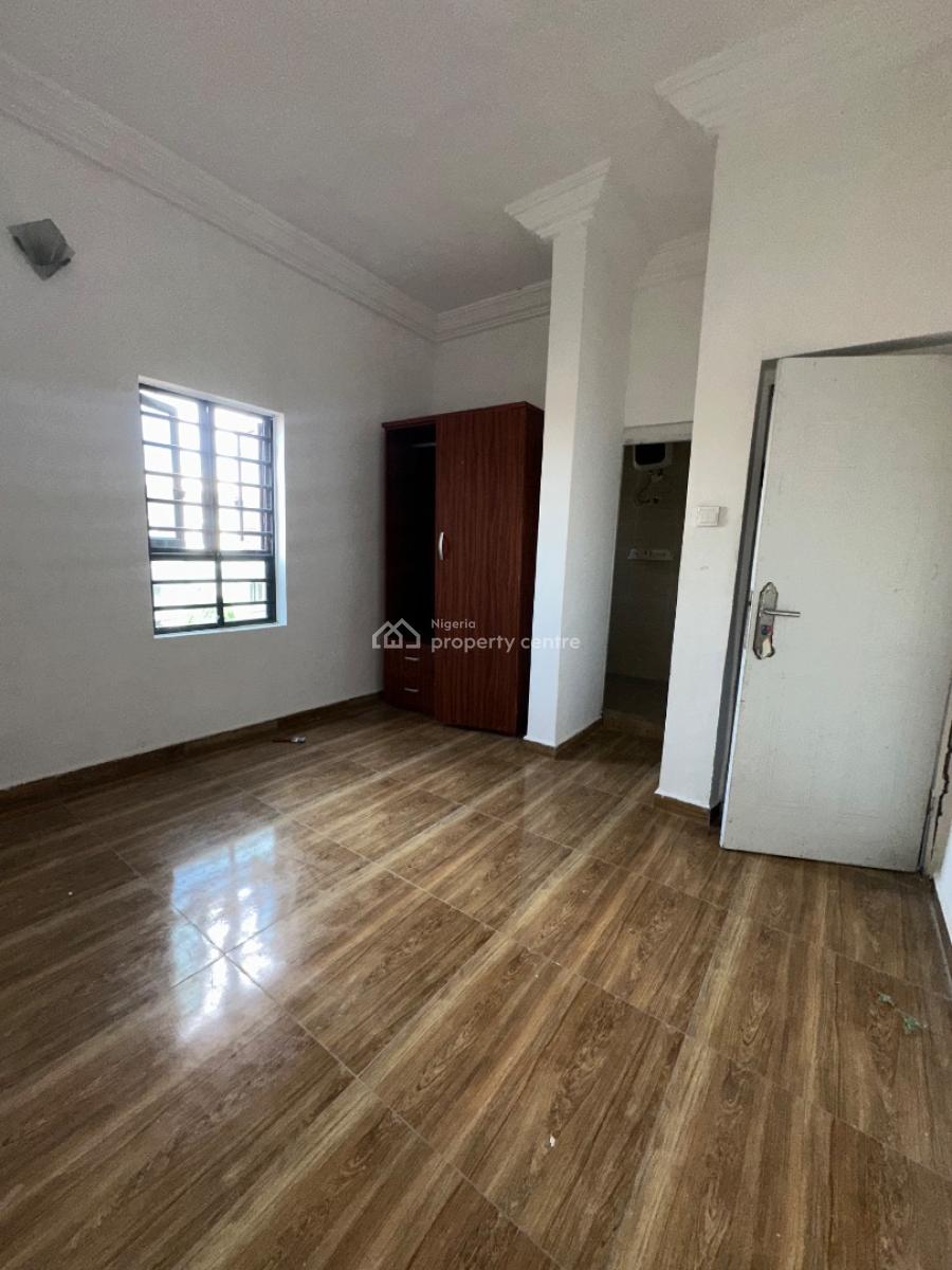 Specious and Service 2bedroom Apartment, Ilasan Lekki, Lekki, Lagos, Flat / Apartment for Rent