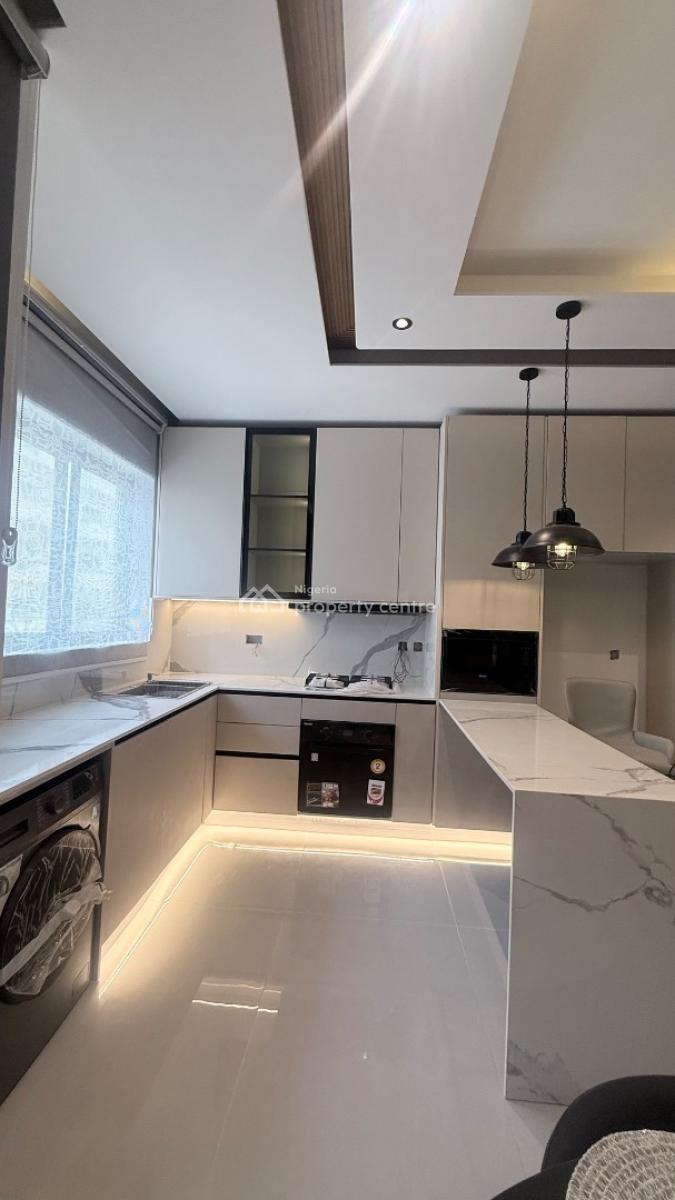 Luxury 2/3 Bedroom Apartment  with Swimming Pool, Lekki, Lekki Phase 1, Lekki, Lagos, Block of Flats for Sale