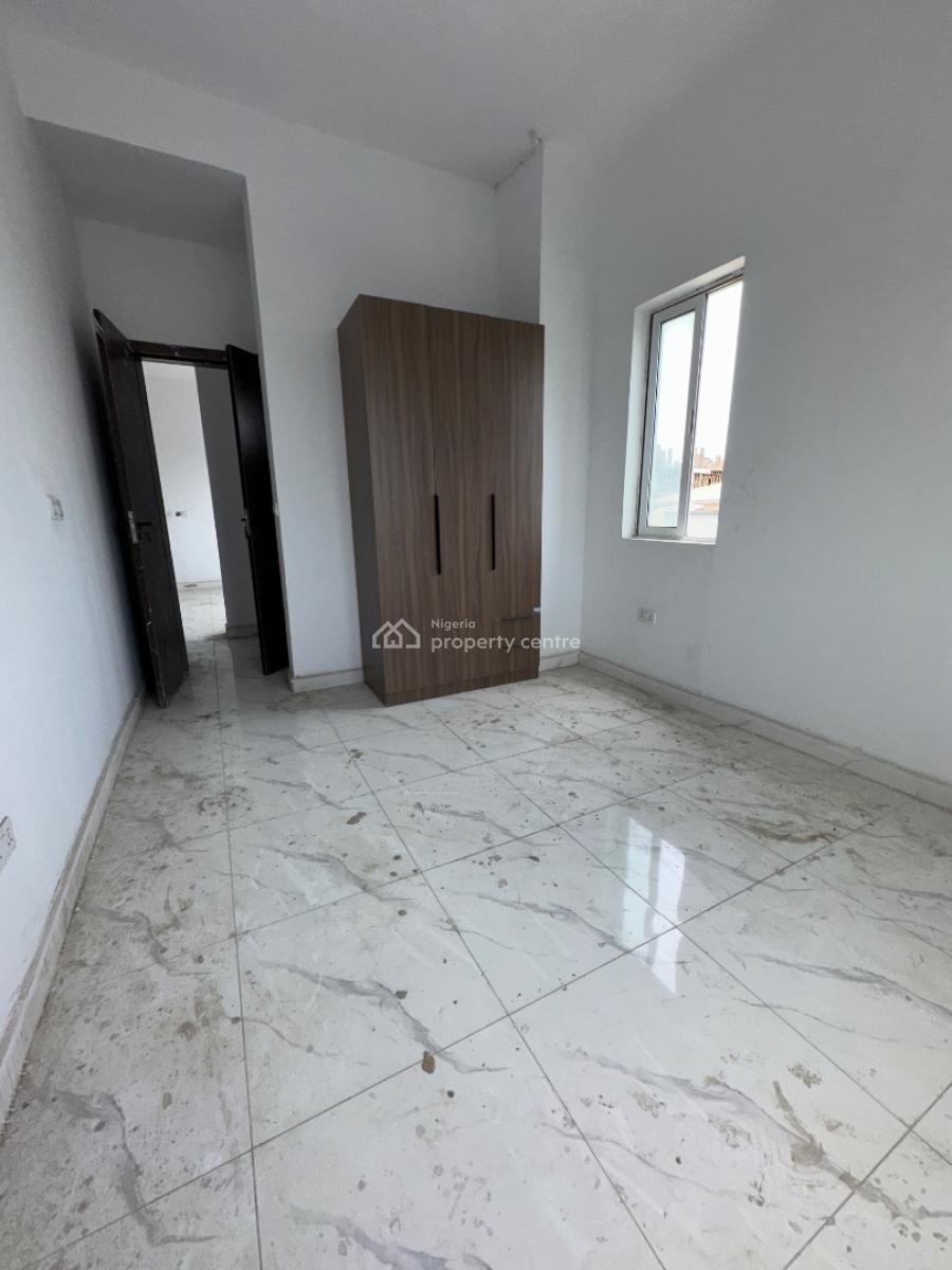 Specious Service 2bedroom Apartment, Ilasan, Lekki, Lagos, Flat / Apartment for Rent
