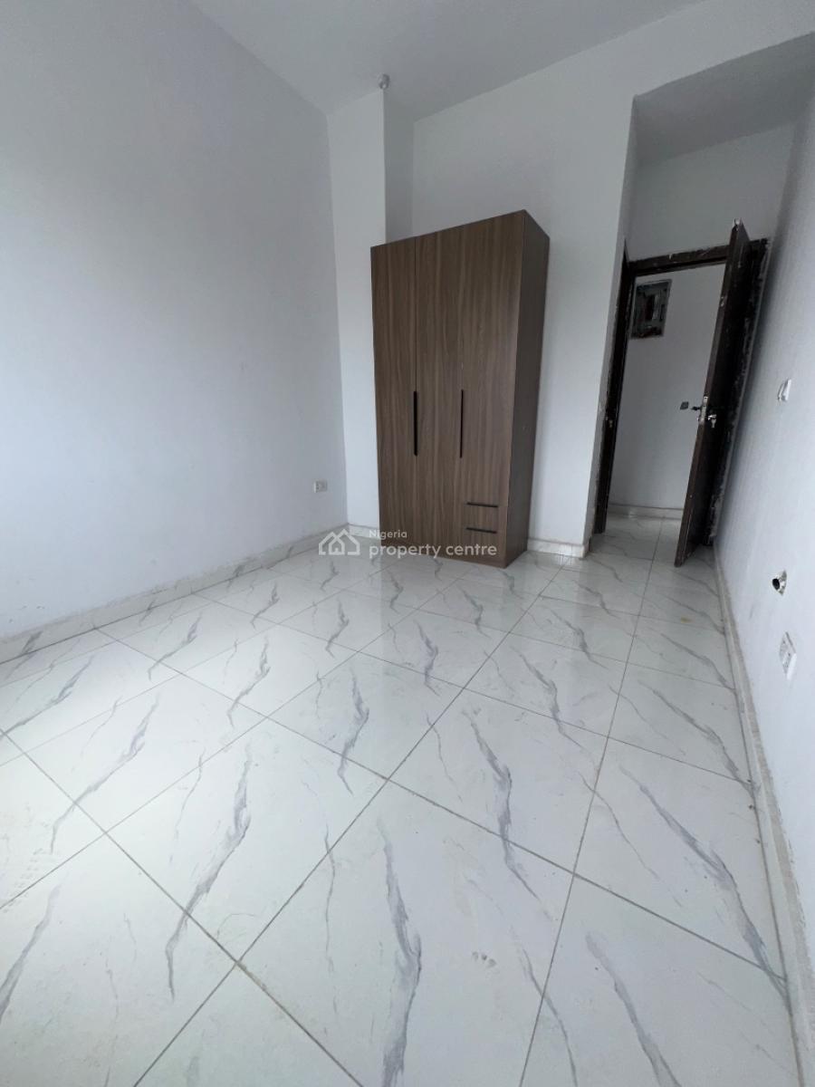 Specious Service 2bedroom Apartment, Ilasan, Lekki, Lagos, Flat / Apartment for Rent