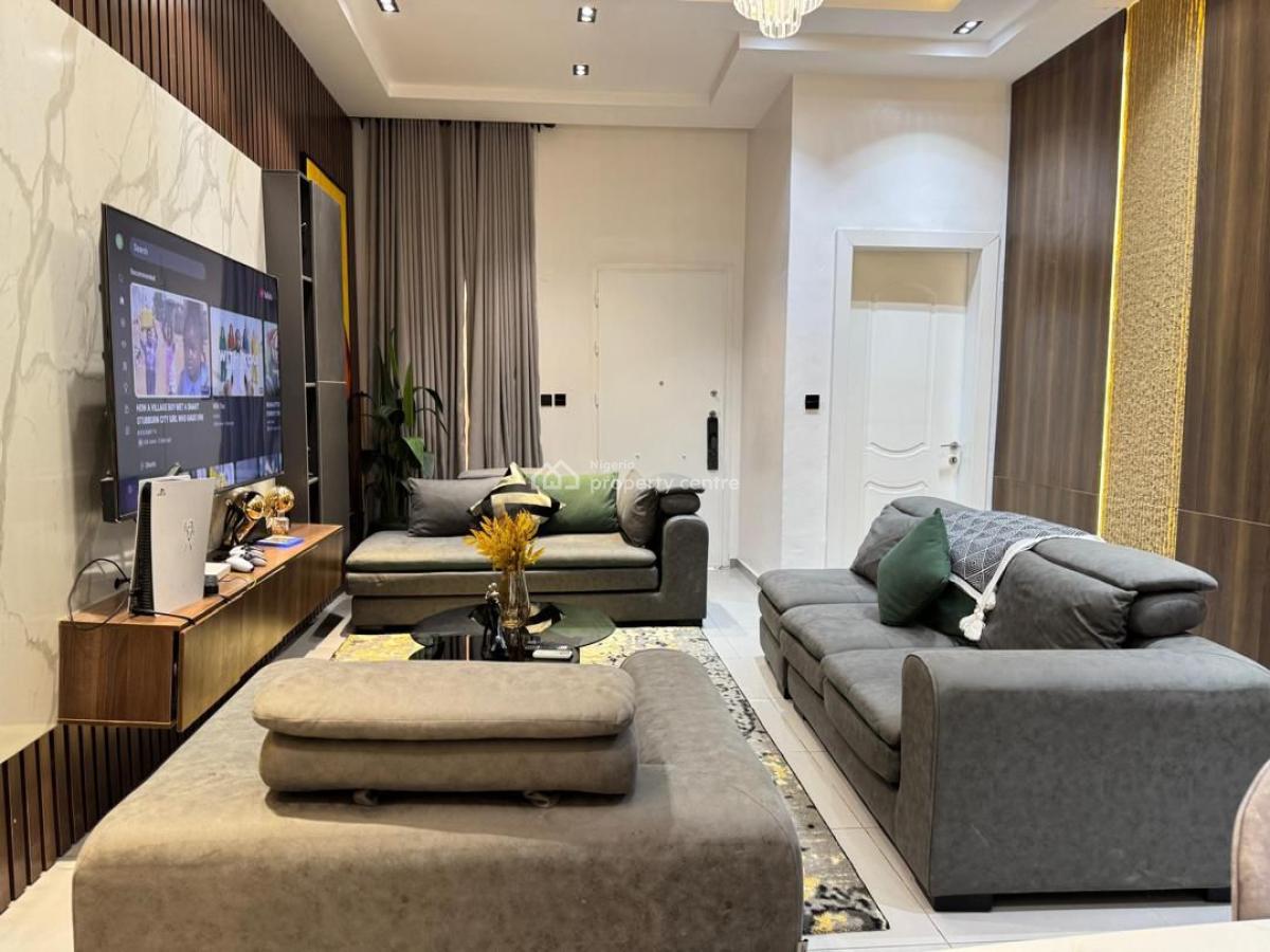 Well Furnished 2 Bedroom Apartment, Lekki Phase 1, Lekki, Lagos, Flat / Apartment for Rent
