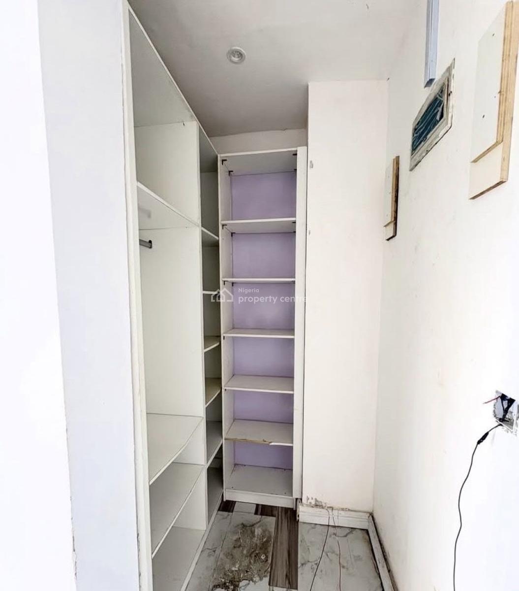 1 Bedroom Apartment with Gym Pool & Elevator, Ikate, Lekki, Lagos, Flat / Apartment for Rent