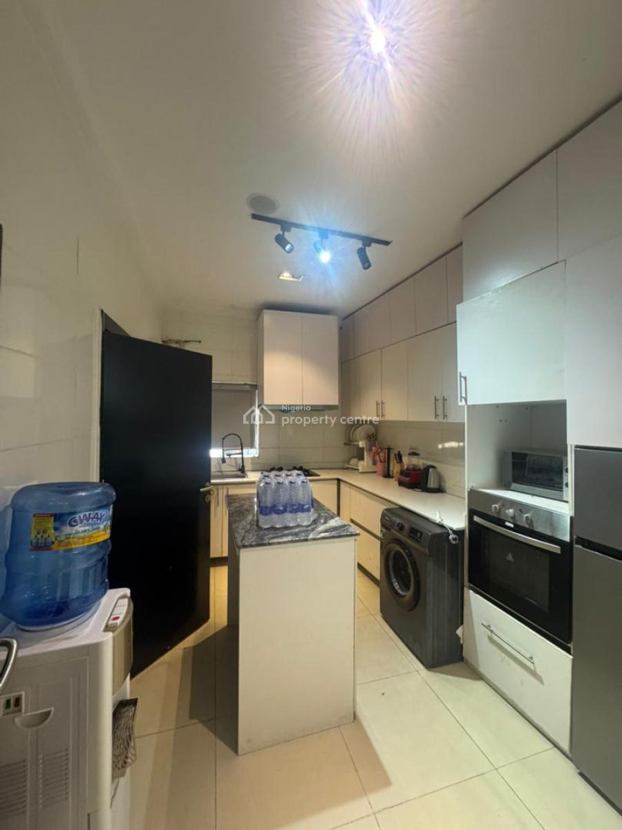 Furnished 2bedroom in a Fully Serviced, Lekki Phase 1, Lekki, Lagos, Flat / Apartment for Rent