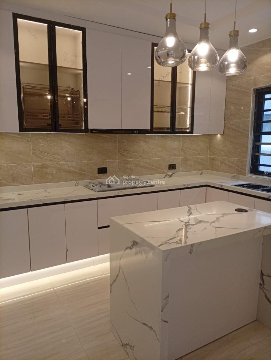 Beautifully Finished 3 Bedroom Maisonette with Swimming Pool, Lekki Phase 1, Lekki, Lagos, Flat / Apartment for Sale