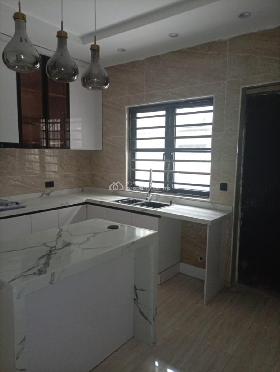 Beautifully Finished 3 Bedroom Maisonette with Swimming Pool, Lekki Phase 1, Lekki, Lagos, Flat / Apartment for Sale
