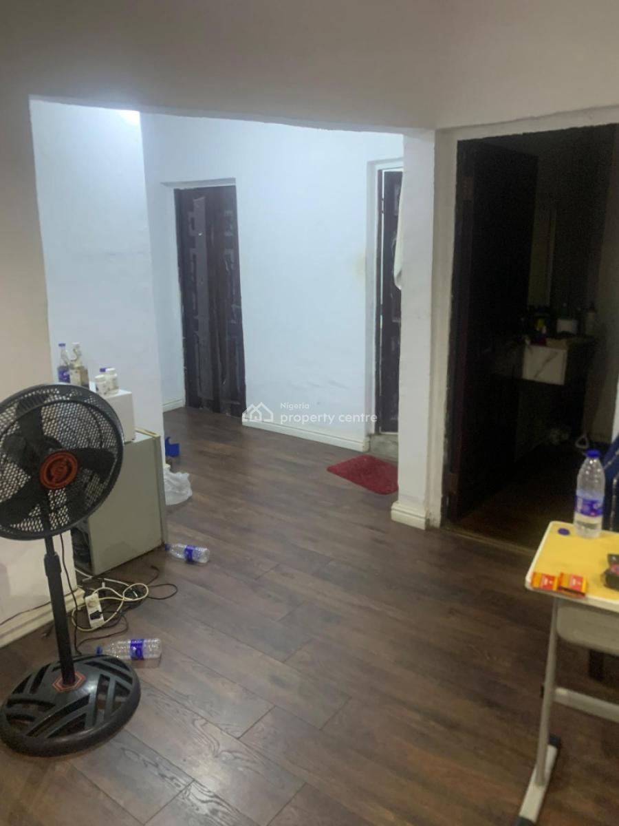 Room and Parlor, Abraham Adesanya Estate, Ajah, Lagos, Mini Flat (room and Parlour) for Rent
