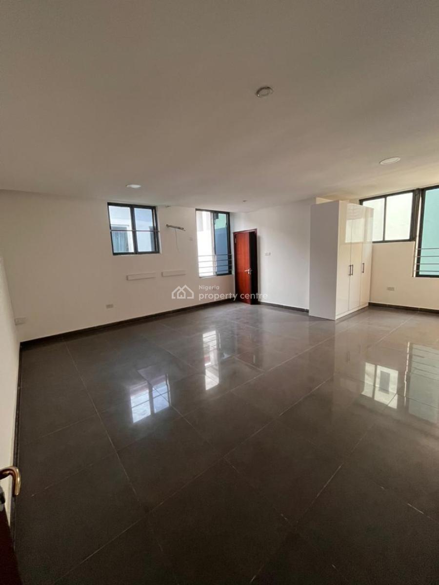 Luxury 3 Bedroom Apartment with Bq, Lekki Phase 1, Lekki, Lagos, Flat / Apartment for Sale