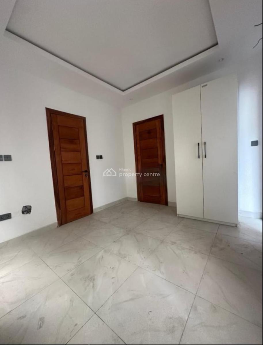 Elegantly Built 5 Bedroom Maisonette with Bq, Lekki Phase 1, Lekki, Lagos, House for Sale