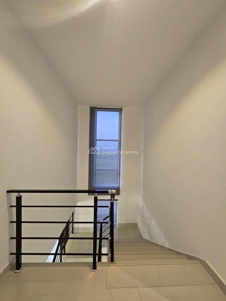 Magnificent 4bedroom Semi Detached Home, Lekki Phase 1, Lekki, Lagos, Semi-detached Duplex for Sale