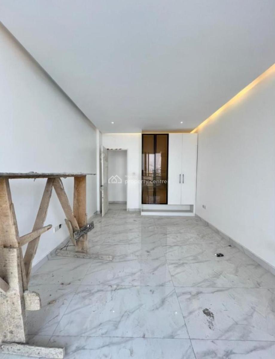 Elegantly Designed 2 Bedroom Apartment, Lekki Phase 1, Lekki, Lagos, Flat / Apartment for Sale