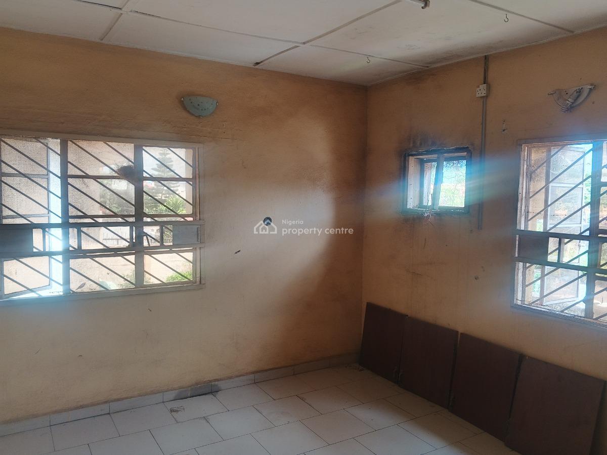 4 Bedrooms Semi Detached House with 2 Rooms Bq Lsdpc Prototype, Adekule Bisi St, Hillview Zone, Gra, Ogudu, Lagos, Semi-detached Duplex for Rent