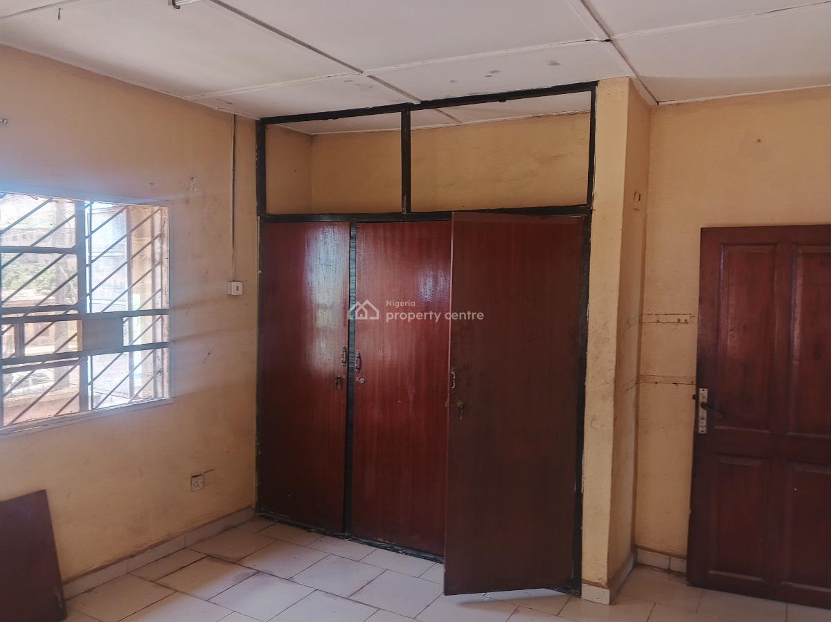 4 Bedrooms Semi Detached House with 2 Rooms Bq Lsdpc Prototype, Adekule Bisi St, Hillview Zone, Gra, Ogudu, Lagos, Semi-detached Duplex for Rent