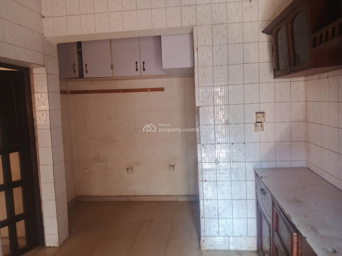 4 Bedrooms Semi Detached House with 2 Rooms Bq Lsdpc Prototype, Adekule Bisi St, Hillview Zone, Gra, Ogudu, Lagos, Semi-detached Duplex for Rent