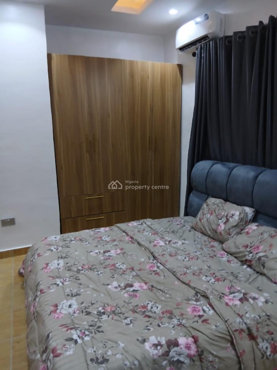 Fully Furnished 3 Bedroom Flat in a Gated Estate with Access Code, Ikate, Ikate, Lekki, Lagos, Flat / Apartment for Rent