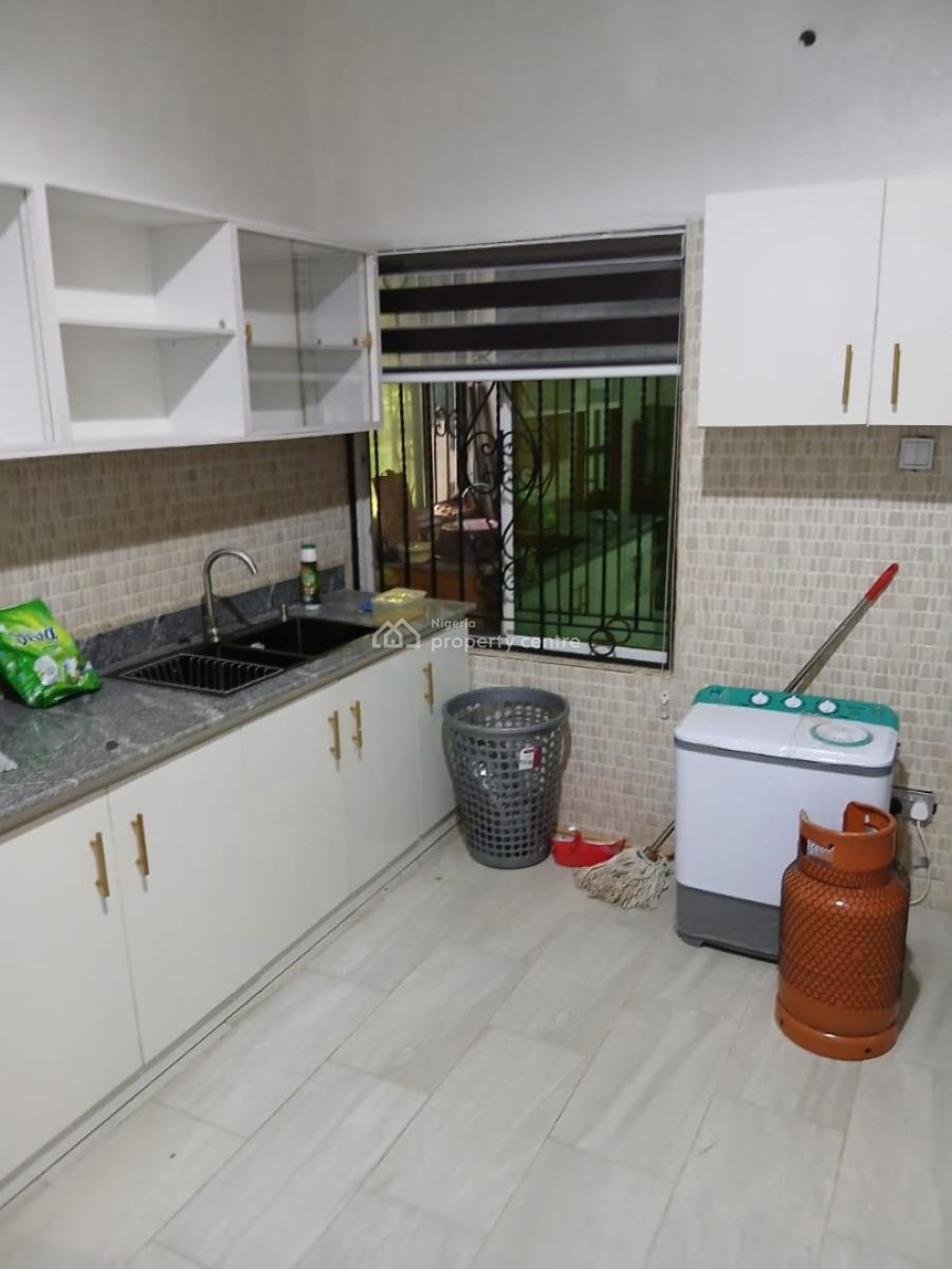 Fully Furnished 3 Bedroom Flat in a Gated Estate with Access Code, Ikate, Ikate, Lekki, Lagos, Flat / Apartment for Rent