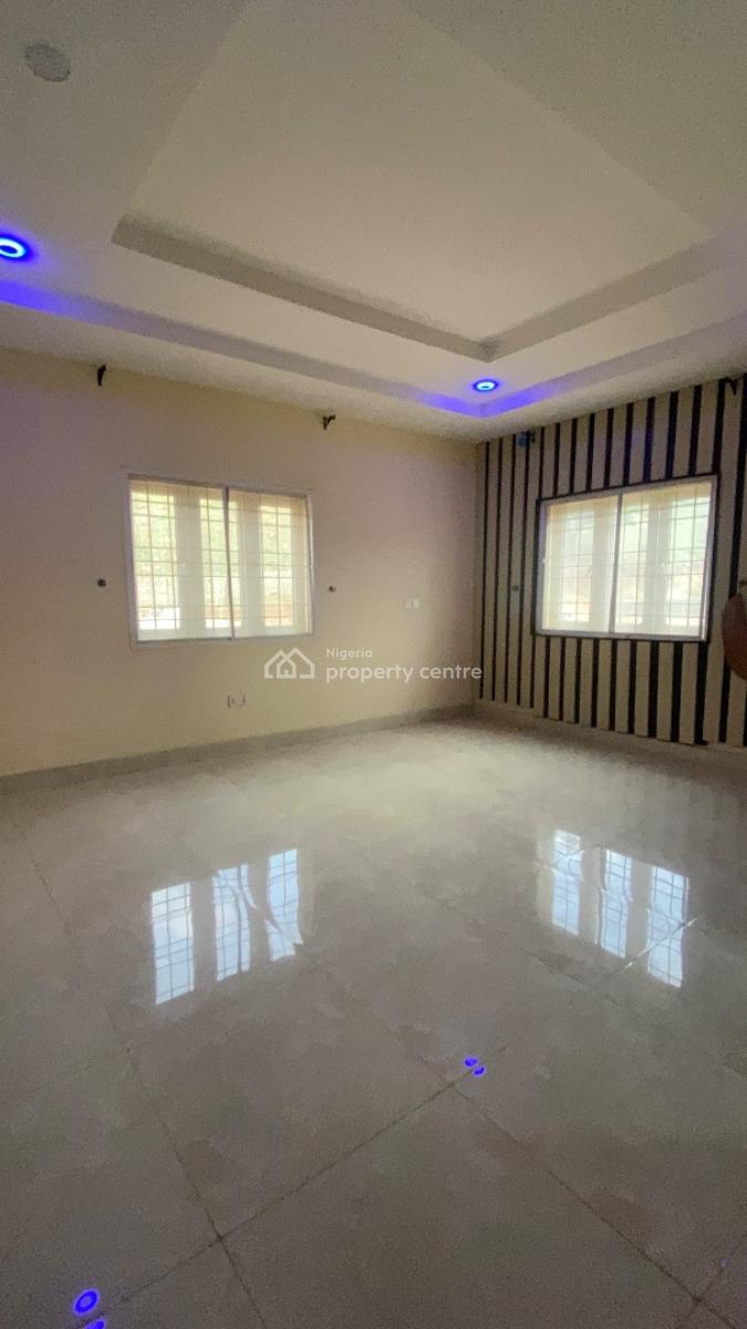 Spacious 3 Bedroom Flat  Lifecamp, Lifecamp (before Stella Marris), Life Camp, Abuja, Flat / Apartment for Rent