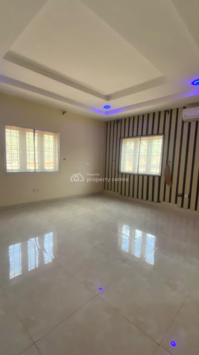 Spacious 3 Bedroom Flat  Lifecamp, Lifecamp (before Stella Marris), Life Camp, Abuja, Flat / Apartment for Rent