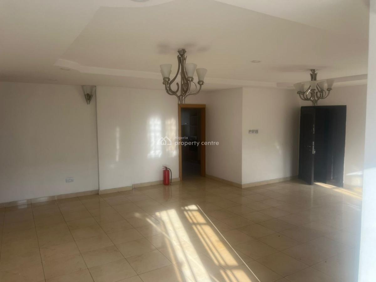 Service 3 Bedroom Apartment, a Servant Room, Victoria Island (vi), Lagos, Flat / Apartment for Rent