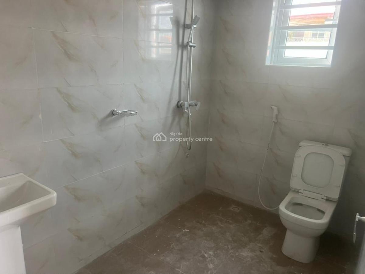 Newly Built Spacious 3 Bedroom Apartment, Sangotedo, Ajah, Lagos, Flat / Apartment for Rent