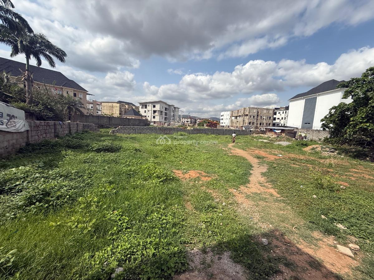 a Very Juicy Landed Opportunity in a Premium Neighborhood, Gilmore, Jahi, Abuja, Residential Land for Sale
