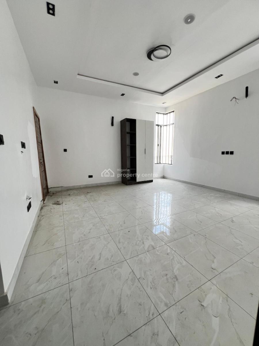 Stunning 5 Bedroom Semi Detached Duplex with Bq & Rooftop Terrace, Chevron, Lekki, Lagos, Semi-detached Duplex for Sale