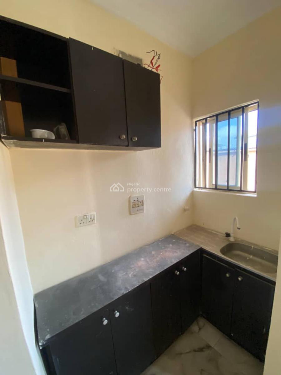 Pay and Pack in Spacious Mini Flat with Two Toilet, Off College Road Ogba, Ogba, Ikeja, Lagos, Mini Flat (room and Parlour) for Rent